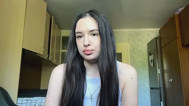 Snapshot of CarolineRu chatting on 26, 5, 2026 CarolineRu online show from 26, 5, 2026