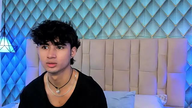 Sofia-Ethan online show from 12, 7, 2026