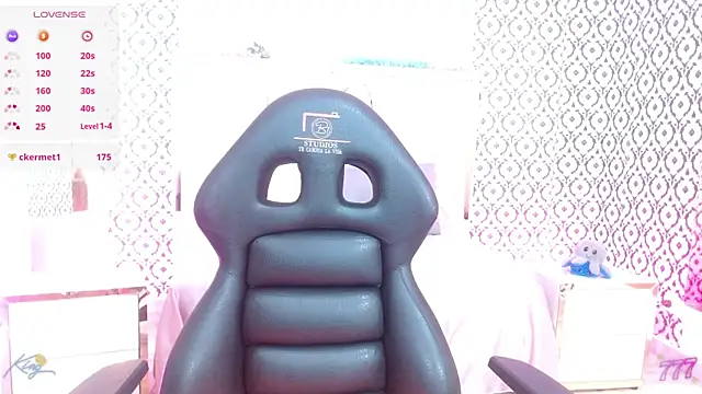 Snapshot of fiory_tay chatting on 28, 5, 2026 fiory tay online show from 28, 5, 2026