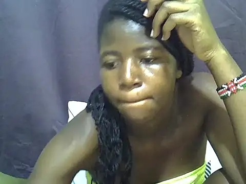 Snapshot of Sweet-tatiana chatting on 28, 5, 2026 Sweet-tatiana online show from 28, 5, 2026