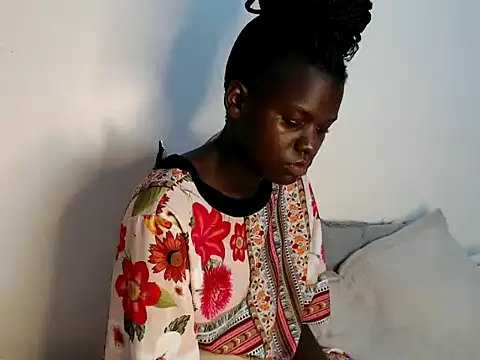 chichie  online show from 31, 5, 2026
