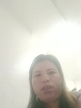 -Yeyi- online show from 21, 5, 2026