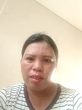 -Yeyi- online show from 31, 5, 2026