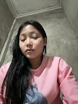hinami-lo online show from 2, 6, 2026