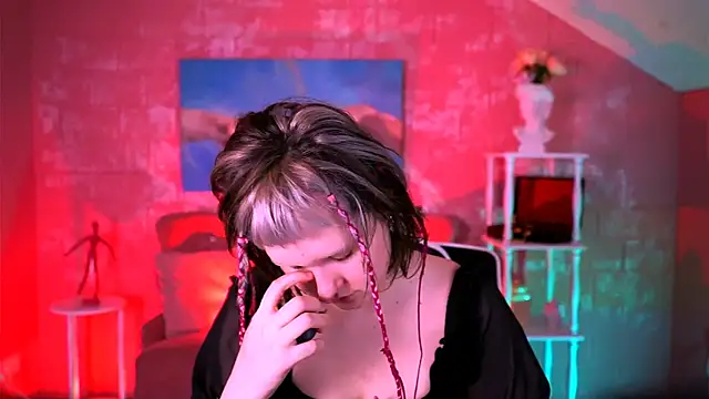Snapshot of ViolettWoods chatting on 16, 7, 2026 ViolettWoods online show from 16, 7, 2026