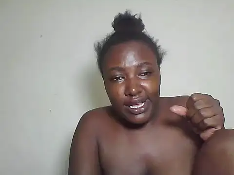Snapshot of Blackqueen5 chatting on 9, 7, 2026 Blackqueen5 online show from 9, 7, 2026