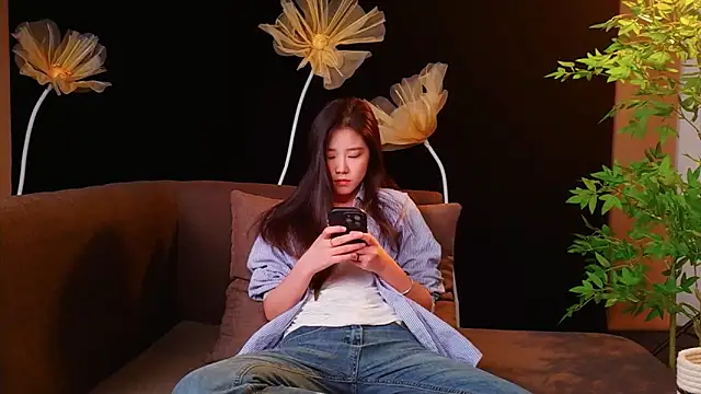 Snapshot of yu598188 chatting on 31, 5, 2026 yu598188 online show from 31, 5, 2026