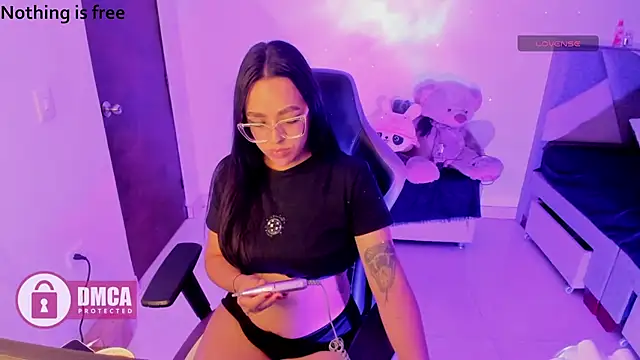 Snapshot of Spicydollx_1 chatting on 21, 7, 2026 Spicydollx 1 online show from 21, 7, 2026