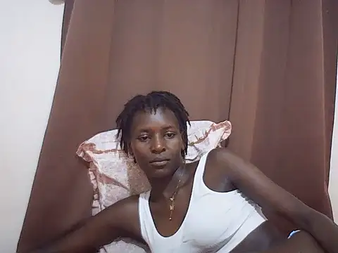 Snapshot of sexy_berry5 chatting on 26, 5, 2026 sexy berry5 online show from 26, 5, 2026