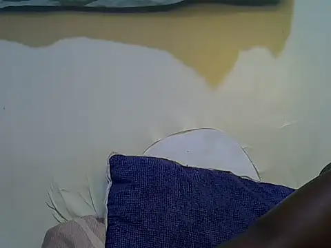 Snapshot of honeny_dropp chatting on 15, 5, 2026 honeny dropp online show from 15, 5, 2026