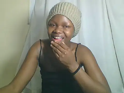 Sweetgal2025 online show from 5, 7, 2026