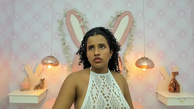 Snapshot of Horny_Curls chatting on 19, 5, 2026 Horny Curls online show from 19, 5, 2026