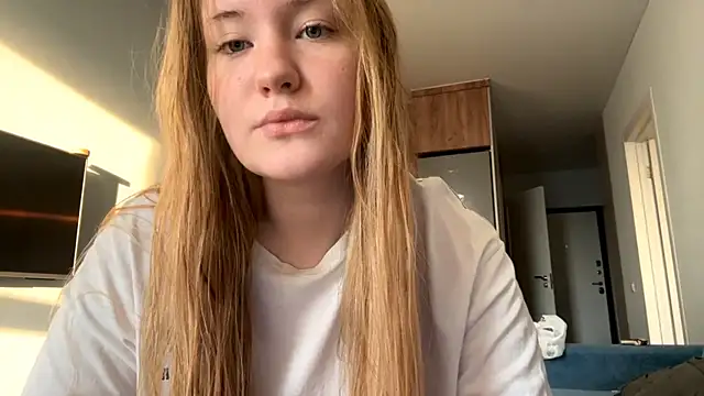 Lisi Kiss  online show from 21, 5, 2026