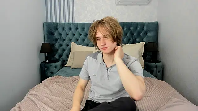 Snapshot of FinnBev chatting on 30, 5, 2026 FinnBev online show from 30, 5, 2026