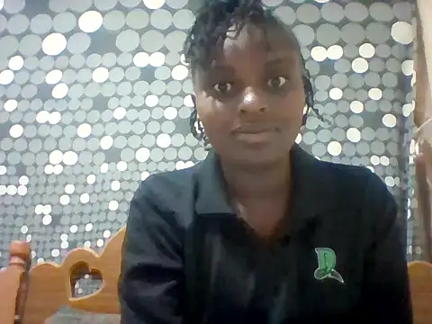 Snapshot of liligal chatting on 18, 7, 2026 liligal online show from 18, 7, 2026