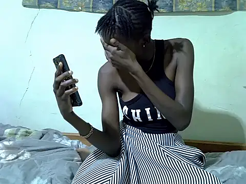 Pretty min online show from 19, 5, 2026