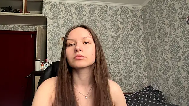 Snapshot of ShaylaChong chatting on 17, 5, 2026 ShaylaChong online show from 17, 5, 2026