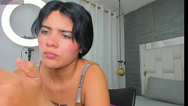 Lia  Kalifa online show from 26, 5, 2026