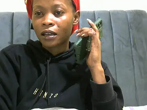 Snapshot of Peggycarter02 chatting on 5, 7, 2026 Peggycarter02 online show from 5, 7, 2026