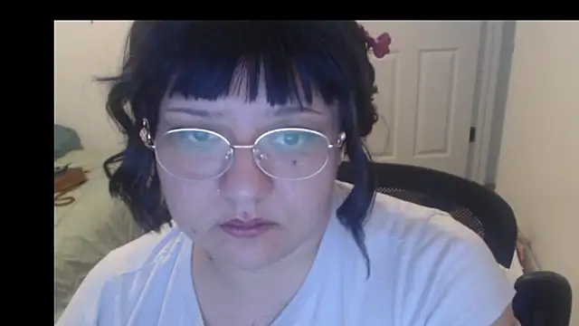 Snapshot of MaevenNectar chatting on 17, 7, 2026 MaevenNectar online show from 17, 7, 2026