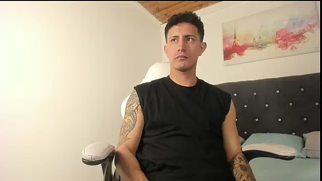 Snapshot of marcos_vieyra chatting on 4, 6, 2026 marcos vieyra online show from 4, 6, 2026