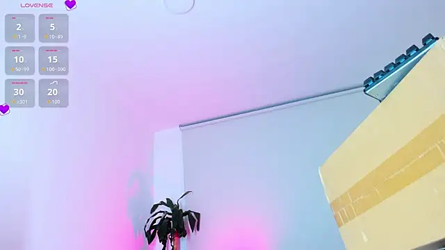 Sassysinqueen online show from 20, 7, 2026