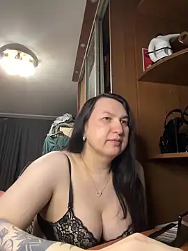 EvaBeautyXxX online show from 25, 5, 2026