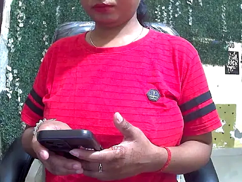 Snapshot of shallykaur chatting on 30, 5, 2026 shallykaur online show from 30, 5, 2026