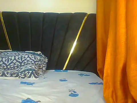 petite cuteass online show from 7, 7, 2026