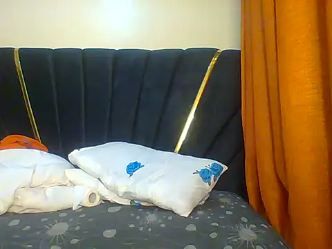 petite cuteass online show from 9, 7, 2026