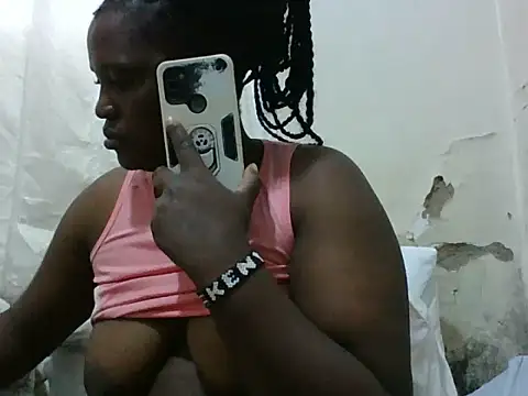 Snapshot of Hot-Perryl chatting on 13, 7, 2026 Hot-Perryl online show from 13, 7, 2026