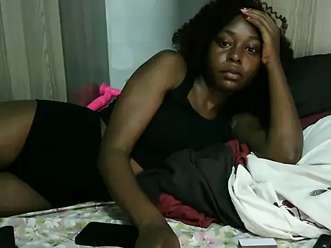 Snapshot of princess_aishy chatting on 4, 6, 2026 princess aishy online show from 4, 6, 2026