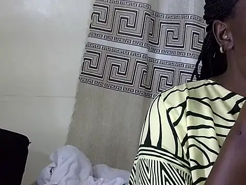 sexxy melons online show from 19, 5, 2026