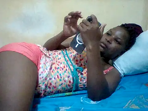 Snapshot of Camilla-Sweets chatting on 10, 7, 2026 Camilla-Sweets online show from 10, 7, 2026