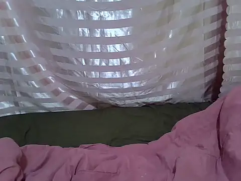 Iveay-cutey online show from 27, 5, 2026