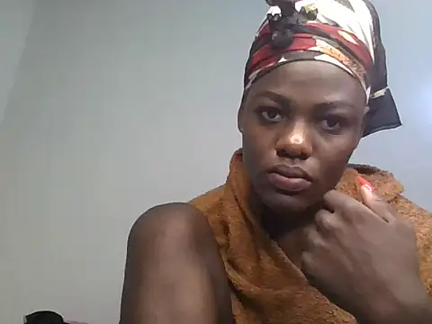 Snapshot of Hot_Berry18 chatting on 18, 5, 2026 Hot Berry18 online show from 18, 5, 2026