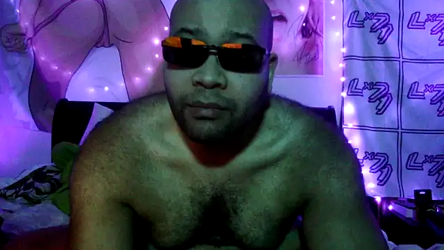 Snapshot of Lx71_XXX chatting on 25, 5, 2026 Lx71 XXX online show from 25, 5, 2026
