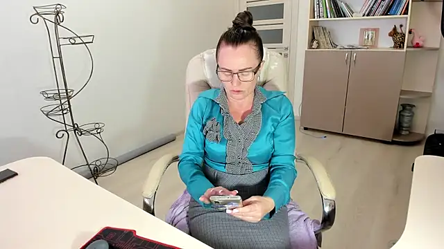 Vika73 online show from 11, 11, 2025