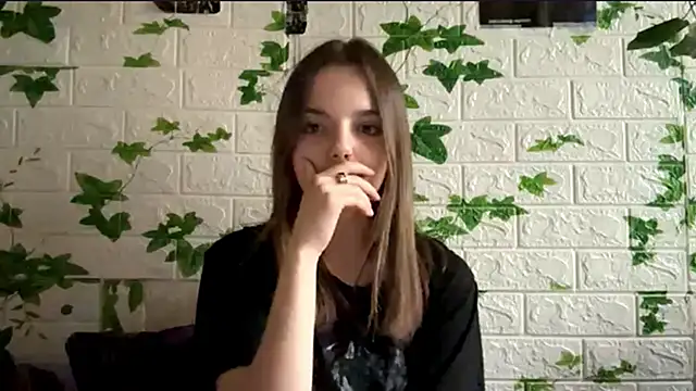 Snapshot of LisaPorse chatting on 17, 5, 2026 LisaPorse online show from 17, 5, 2026