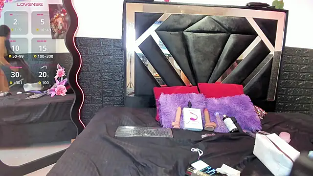 Queen Jen online show from 30, 5, 2026