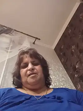 LisichkaOksana online show from 13, 7, 2026
