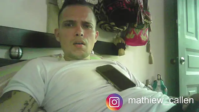 Snapshot of mathiew_1 chatting on 27, 5, 2026 mathiew 1 online show from 27, 5, 2026