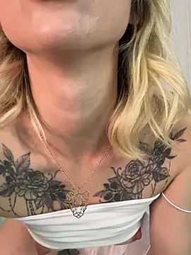 TeaseBabeXXX online show from 30, 5, 2026