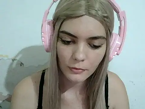 Snapshot of Angel_Ristoww chatting on 22, 5, 2026 Angel Ristoww online show from 22, 5, 2026