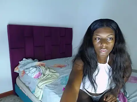 Snapshot of muyfer_latin_ts chatting on 25, 5, 2026 muyfer latin ts online show from 25, 5, 2026