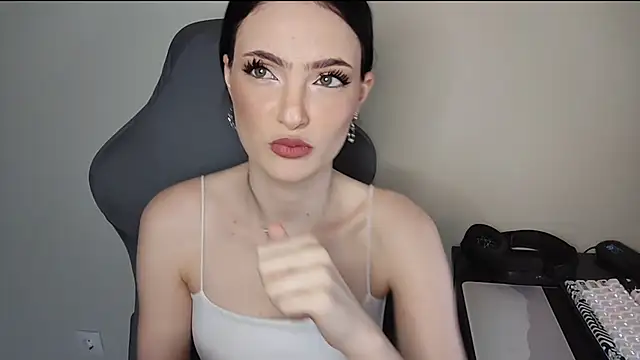 PotatoesHoney online show from 28, 5, 2026
