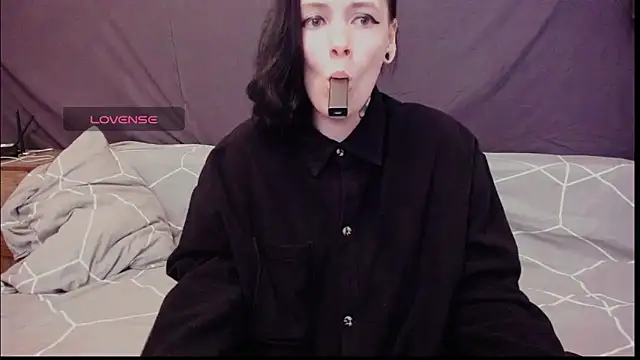 Snapshot of Polly_Megan chatting on 21, 6, 2026 Polly Megan online show from 21, 6, 2026