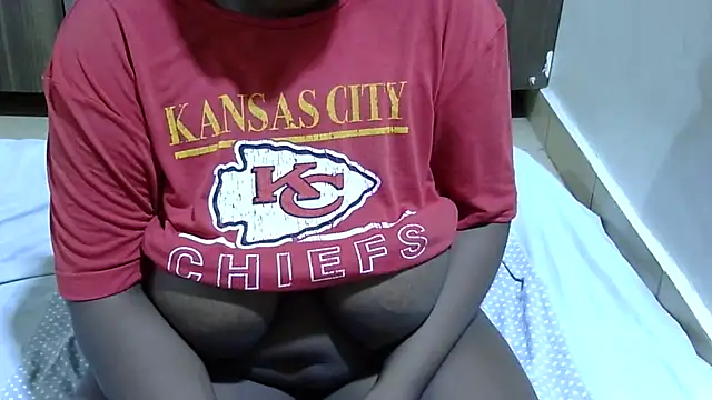 RawHoneyXo- online show from 30, 5, 2026