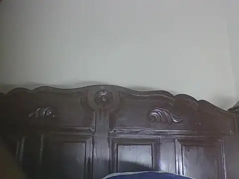 Snapshot of body-t chatting on 18, 5, 2026 body-t online show from 18, 5, 2026
