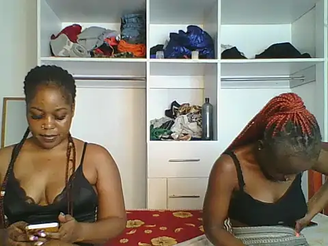 Snapshot of Sasseiqueen_ chatting on 30, 5, 2026 Sasseiqueen online show from 30, 5, 2026